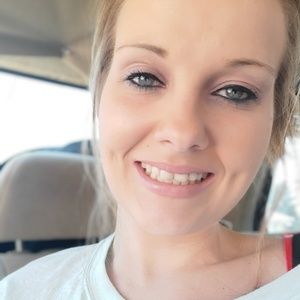 Meet your Posher, Tori